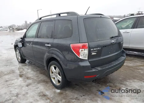 2010 Subaru Forester 2.5X Premium из США, поврежденный, VIN JF2SH6CC9AH723991